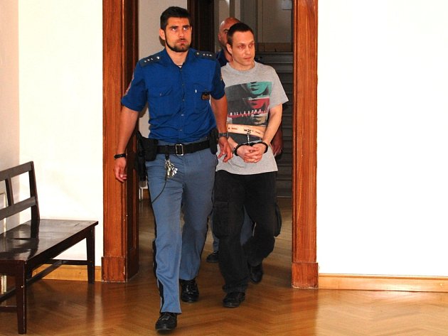 Patrik Přívara dostal za bičování přítelkyně kabelem sedm let vězení