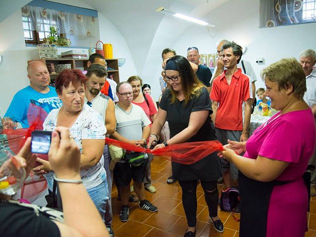 OBRAZEM: Na nádvoří zámku v Hrotovicích je nová tréninková kavárna