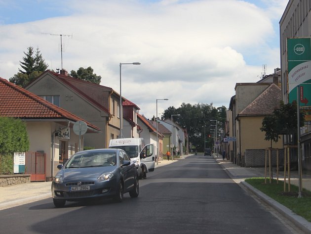 Z Jihlavské ulice ve Žďáře zmizely semafory