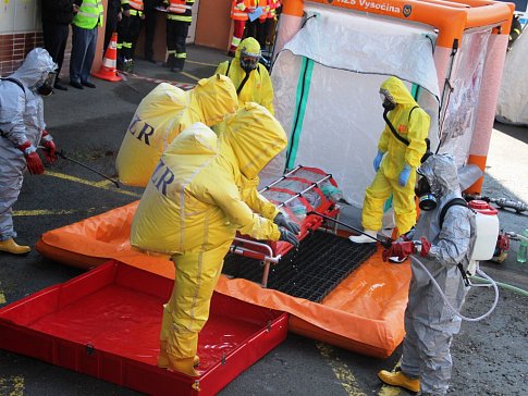 Test: Lékař ošetřil pacienta s ebolou