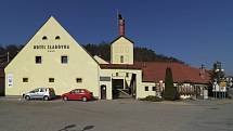 Hotel Sladovna se nachází v Moravském krasu, kde najdete nejen Punkevní jeskyně a Macochu.