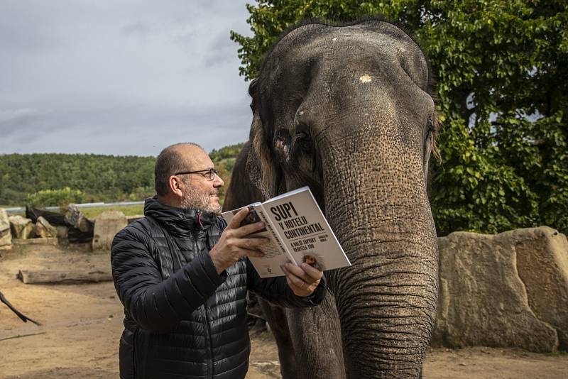Miroslav Bobek: Zoo je můj život. Proto jsem odmítal všechny nabídky, abych šel do politiky, a odmítám je dodneška.
