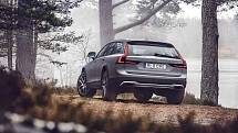 Volvo V90 Cross Country.