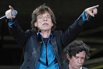 Rolling Stones během koncertu na brněnském výstavišti.
