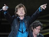 Rolling Stones během koncertu na brněnském výstavišti.