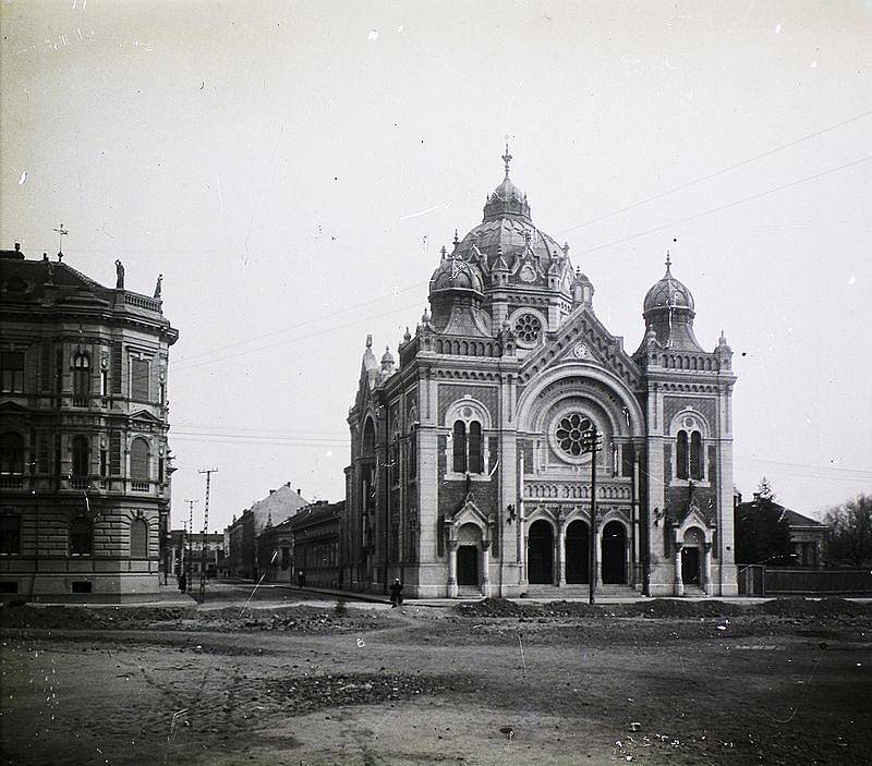 Synagoga a další židovské objekty ve čtvrti Fabric v rumunském Temešváru patří podle Světového památkového fondu mezi nejohroženější památky světa.