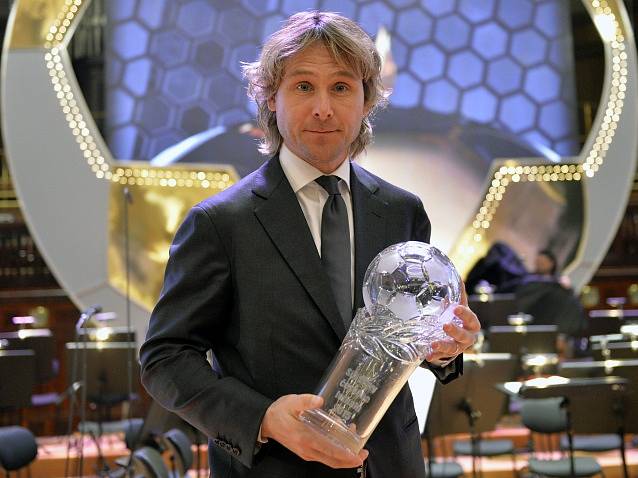 Fotbalista roku 2015: Pavel Nedvěd byl uveden do Síně slávy