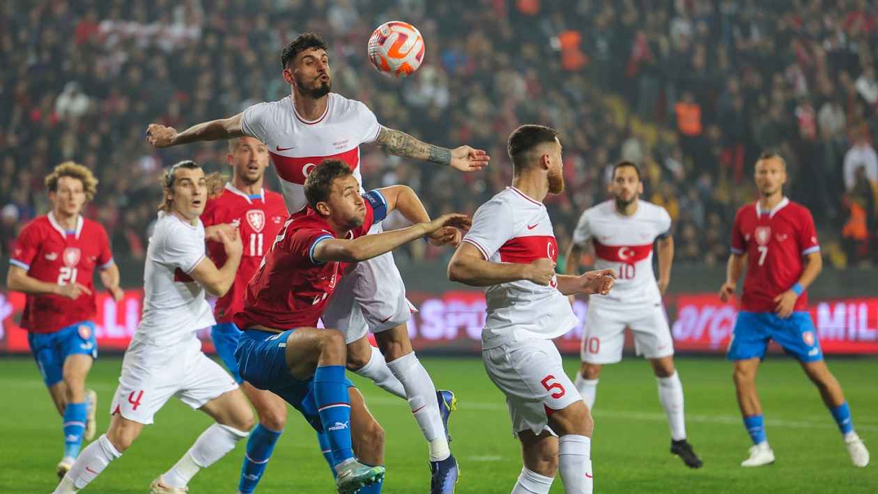 Hrubá chyba gólmana nepomohla. Čeští fotbalisté na závěr prohráli v Turecku