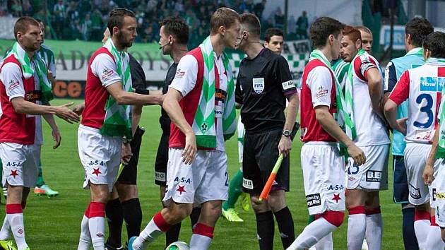 Charitativní projekt Zelený život podpořili i fotbalisté Bohemians a Slavie.