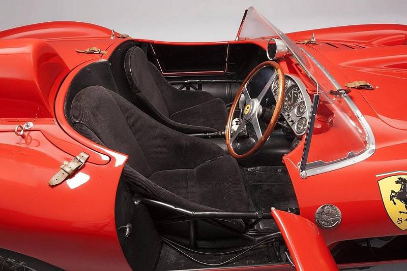 Ferrari 335 S Spider Scaglietti z roku 1957.