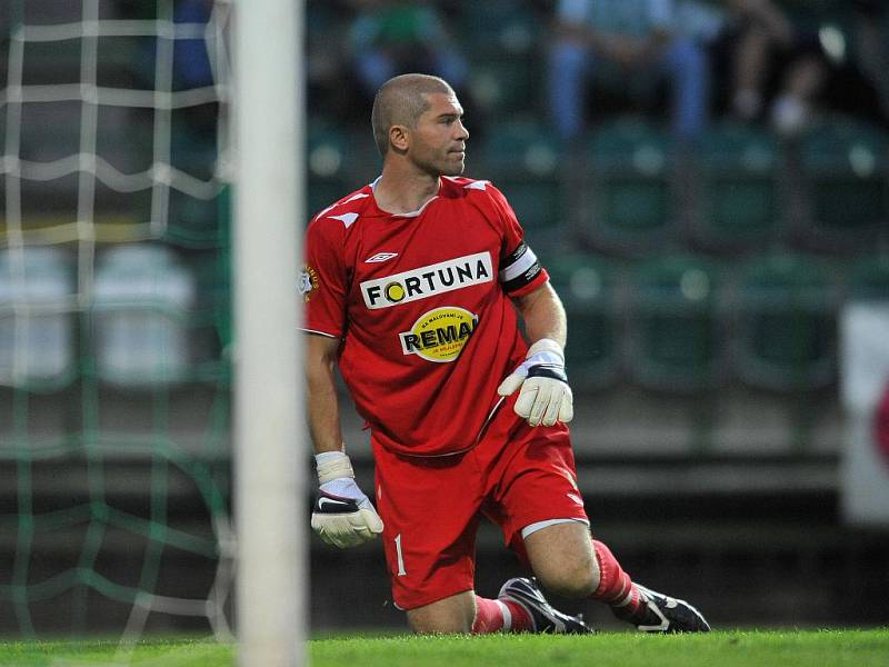 Brankář Bohemians 1905 Radek Sňozík ve 4. kole Ondrášovka Cupu proti Liberci.