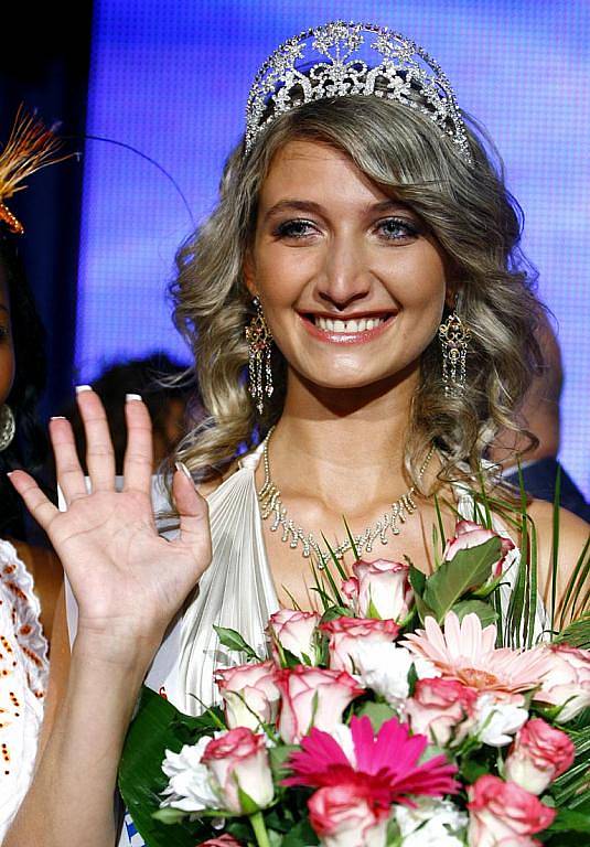 Vítězka soutěže krásy neslyšících Miss deaf world 2009 Diana Kovtun z Ukrajiny