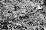 https://g.denik.cz/1/03/manila-walled-city-destruction-may-1945_denik-150-3x2.jpg