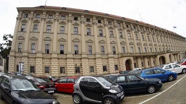 Černínský palác, sídlo Ministerstva zahraničních věcí. Ilustrační foto