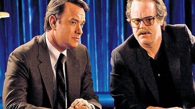 Kongresman Charlie Wilson (Tom Hanks) řeší s agentem CIA Gusem Avrakotosem (Philip Seymour Hoffman) válečný konflikt v Afghánistánu po svém a svépomocí.