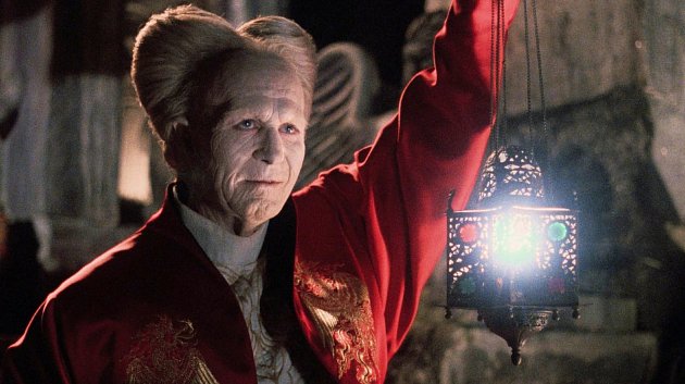 Gary Oldman jako Dracula