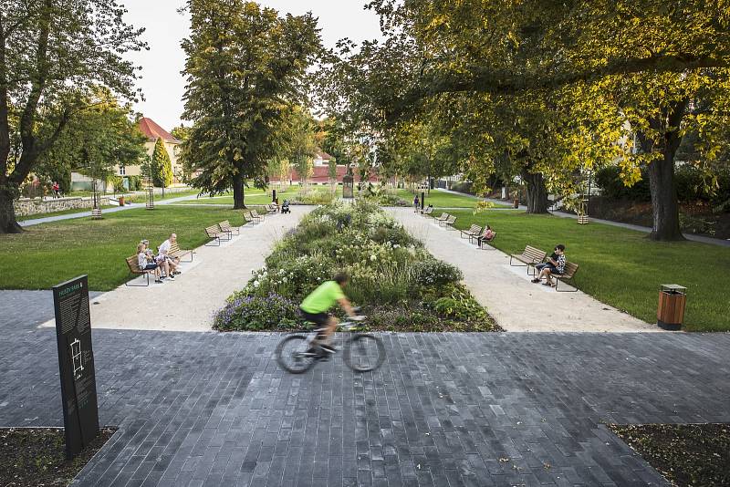 Husův park.