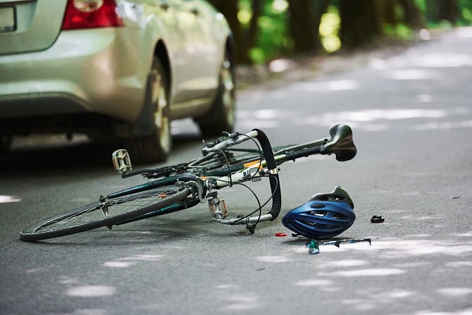 Nehoda cyklisty. Ilustrační foto.