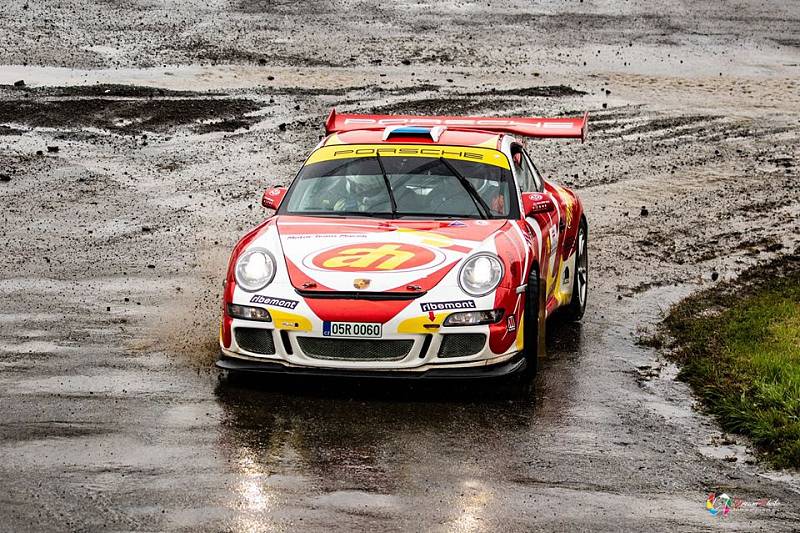 Olga Roučková se těší na účast v Tipcars Pražském Rallysprintu. Po prvním svezení ve voze Porsche 997 GT3 byla nadšená, jak je naladěný, akceleruje a zatáčí.