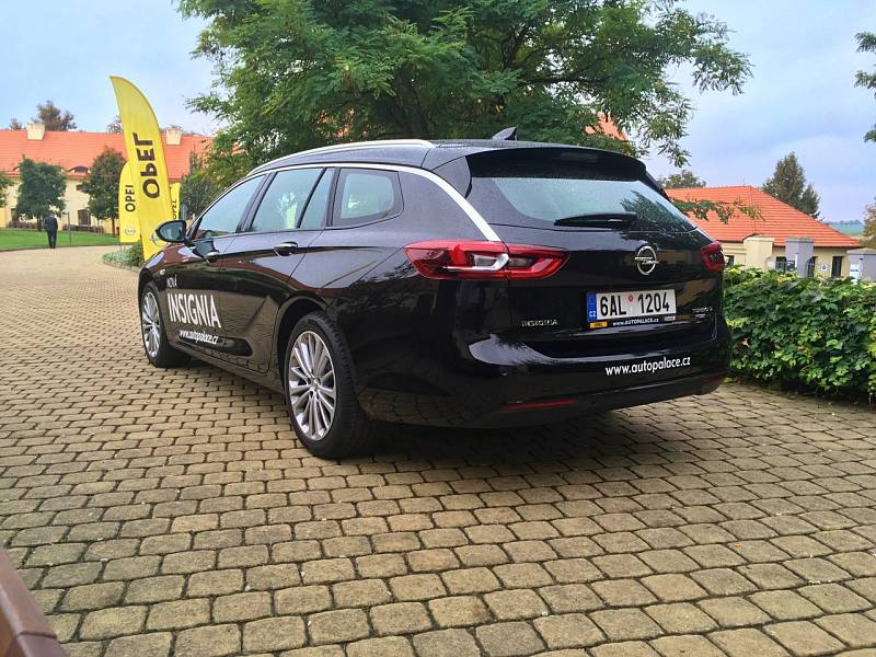 Opel Insignia Sports Tourer.