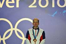 Lukáš Bauer s bronzovou olympijskou medailí.