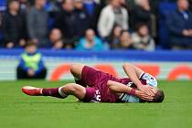 Tomáš Souček utrpěl v zápase v Evertonu nepříjemné zranění.