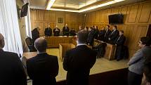 Krajský soud v Praze vynesl 7. dubna první rozsudky v části kauzy bývalého poslance a středočeského hejtmana Davida Ratha a dalších deseti obžalovaných ve věci údajné korupce.