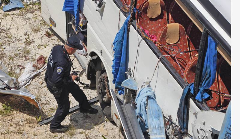 V Chorvatsku havaroval autobus brněnské cestovní kanceláře, zemřelo osm lidí. 