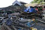 Indonéský ostrov Sulawesi zasáhlo zemětřesení a tsunami