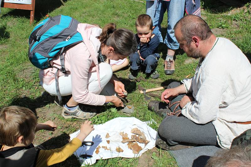 Návštěvníci Setkání ve střední části Moravského krasu si v sobotu užili pestrý program.