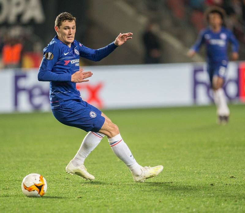 První utkání čtvrtfinále Evropské ligy mezi Slavií a Chelsea. Andreas Christensen.