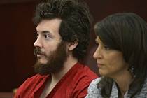 James Holmes a jeho obhájkyně Tamara Bradyová