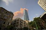 V libanonském Bejrútu explodoval sklad s vysoce výbušným dusičnanem sodným.