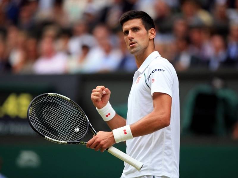 Novak Djokovič ve finále Wimbledonu.