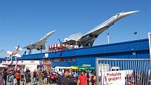 V technickém muzeu v Sinsheimu u Frankfurtu jsou k vidění oba konkurenti na poli nadzvukových dopravních letadel, a to jak Concorde (vlevo), tak sovětský Tupolev Tu-144