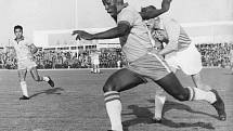 Pelé při přátelském zápase ve Švédsku v roce 1960.