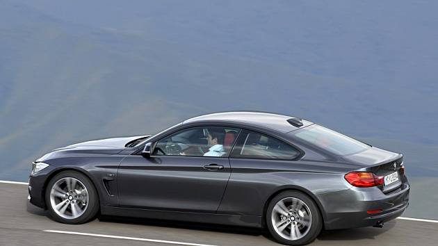 BMW 4 Coupe.