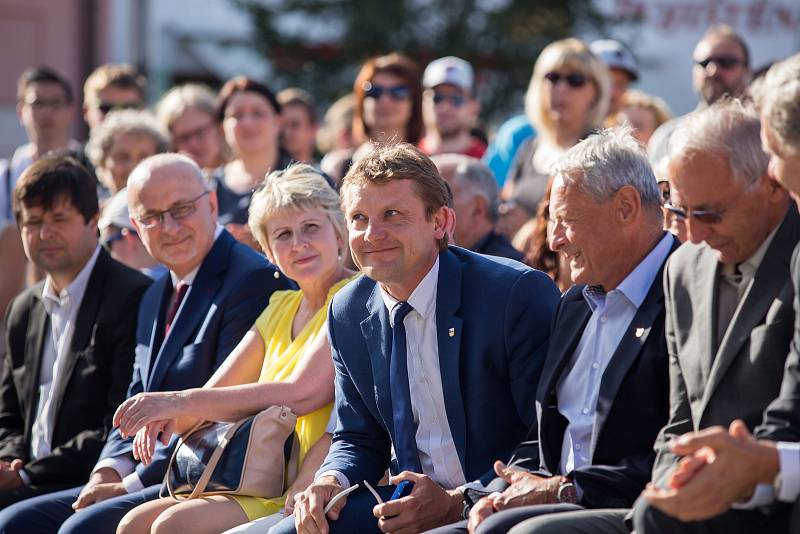 Zápasník Marek Švec dostal 14. srpna na slavnostním ceremoniálu v Havlíčkově Brodě bronzovou medaili z olympijských her v Pekingu z roku 2008. Jeho tehdejší přemožitel v přímém souboji o třetí místo ve váhové kategorii do 96 kg v řecko-římském stylu Asset