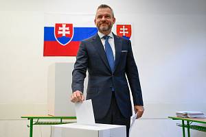 Lídr strany Hlas-SD a bývalý slovenský premiér Peter Pellergini u voleb.