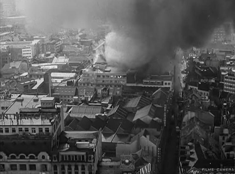 Dne 22. května 1967 zachvátil obchodní dům L'Innovation v Bruselu katastrofický požár