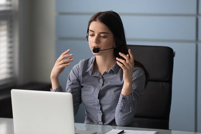 Novela však velmi striktně omezí fungování call center. Firmy tak podle svých zástupců začnou propouštět telefonisty, některé ukončí svoji činnost.  