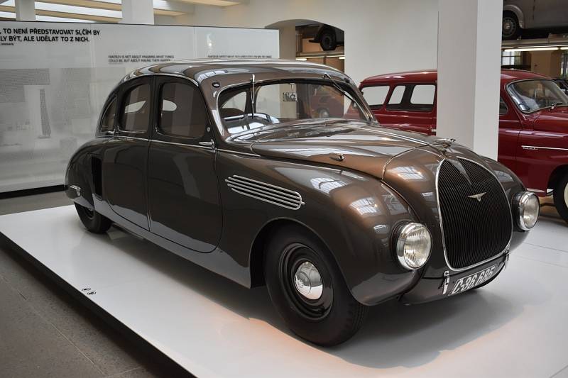 I před válkou již Škoda vyráběla aerodynamické vozy