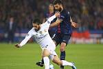 Isco z Realu Madrid (vlevo) a Thiago Motta z Paris St. Germain.