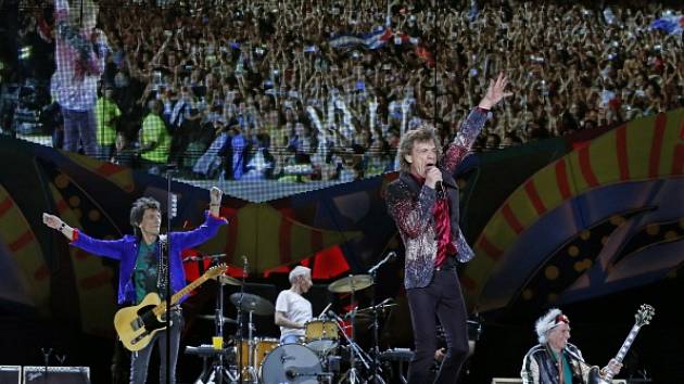 Rolling Stones při koncertě v Havaně.