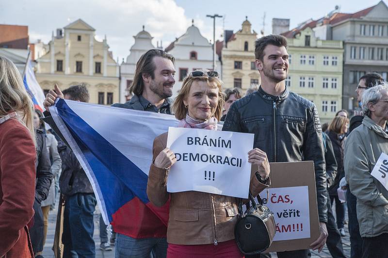 Milion chvilek pro demokracii v Plzni