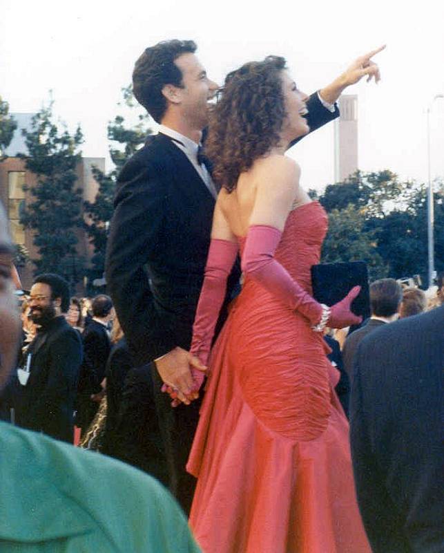 Manželé Toma Hanks a Rita Wilsonová na červeném koberci u příležitosti předávání Oscarů 29. března 1989