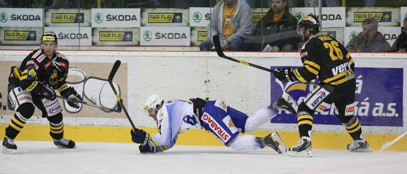 Litvínov porazili Kometu Brno 4:3 po samostatných nájezdech a připsali si čtvrtou výhru v sezoně.