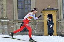 Justyna Kowalzcyková během sprintu ve Stockholmu.