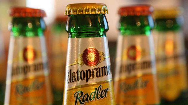 Spotřebitelská organizace dTest nechala prozkoumat 23 nápojů obsahujících ochucené nealkoholické pivo. Alespoň malý obsah alkoholu obsahovaly všechny testované vzorky. Ilustrační snímek