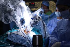 Operace v nemocnici. Ilustrační snímek